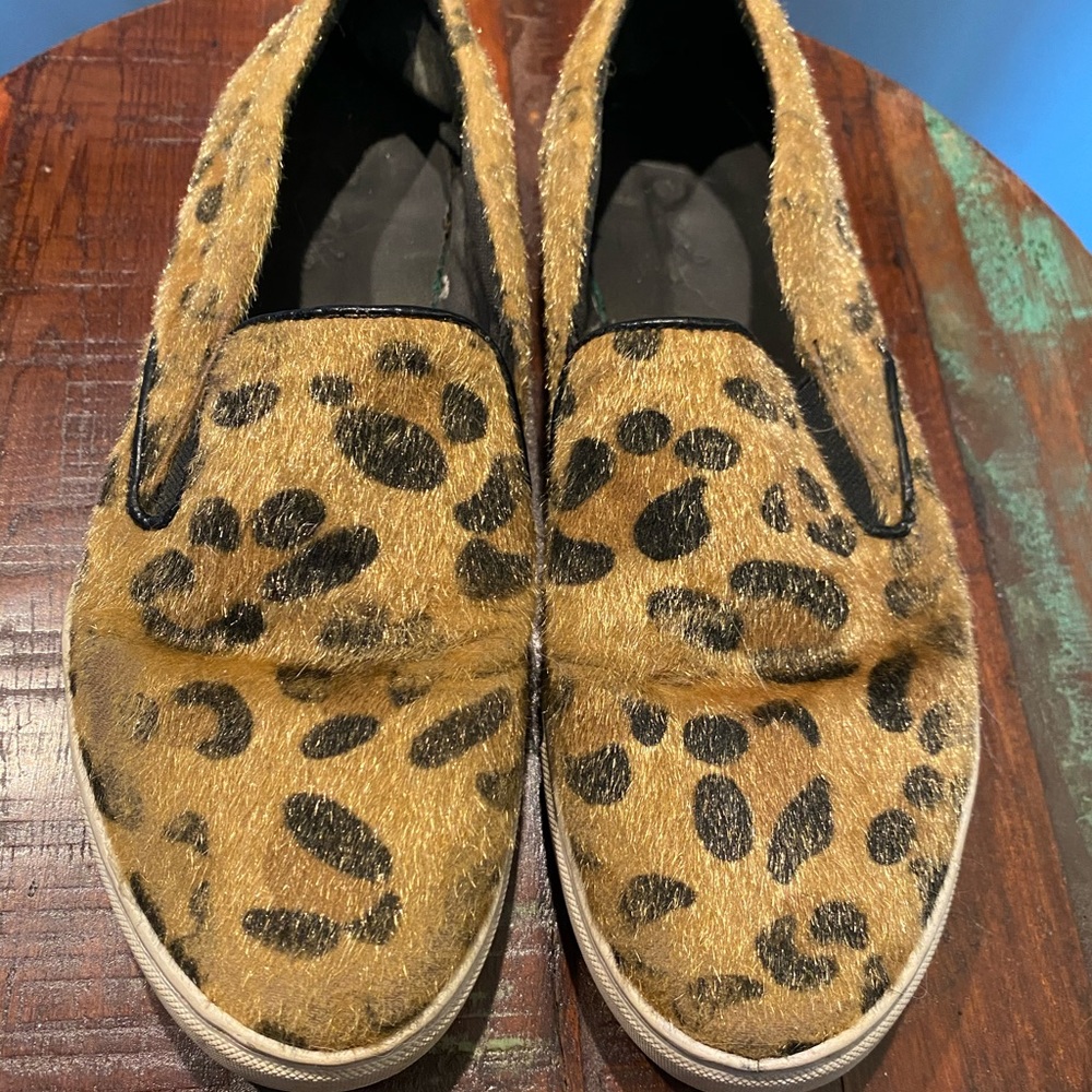 🔥 Leopard print slide on sneakers